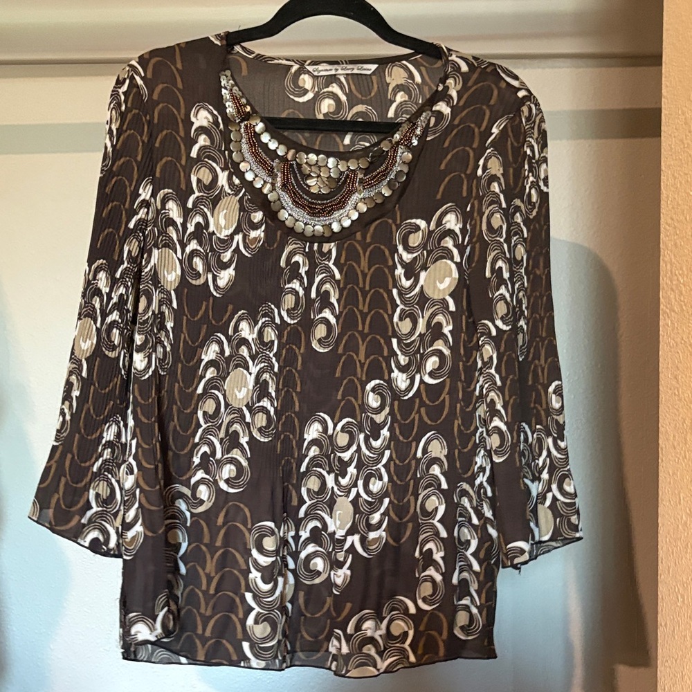 Larry Levine Brown and Cream Patterned Blouse